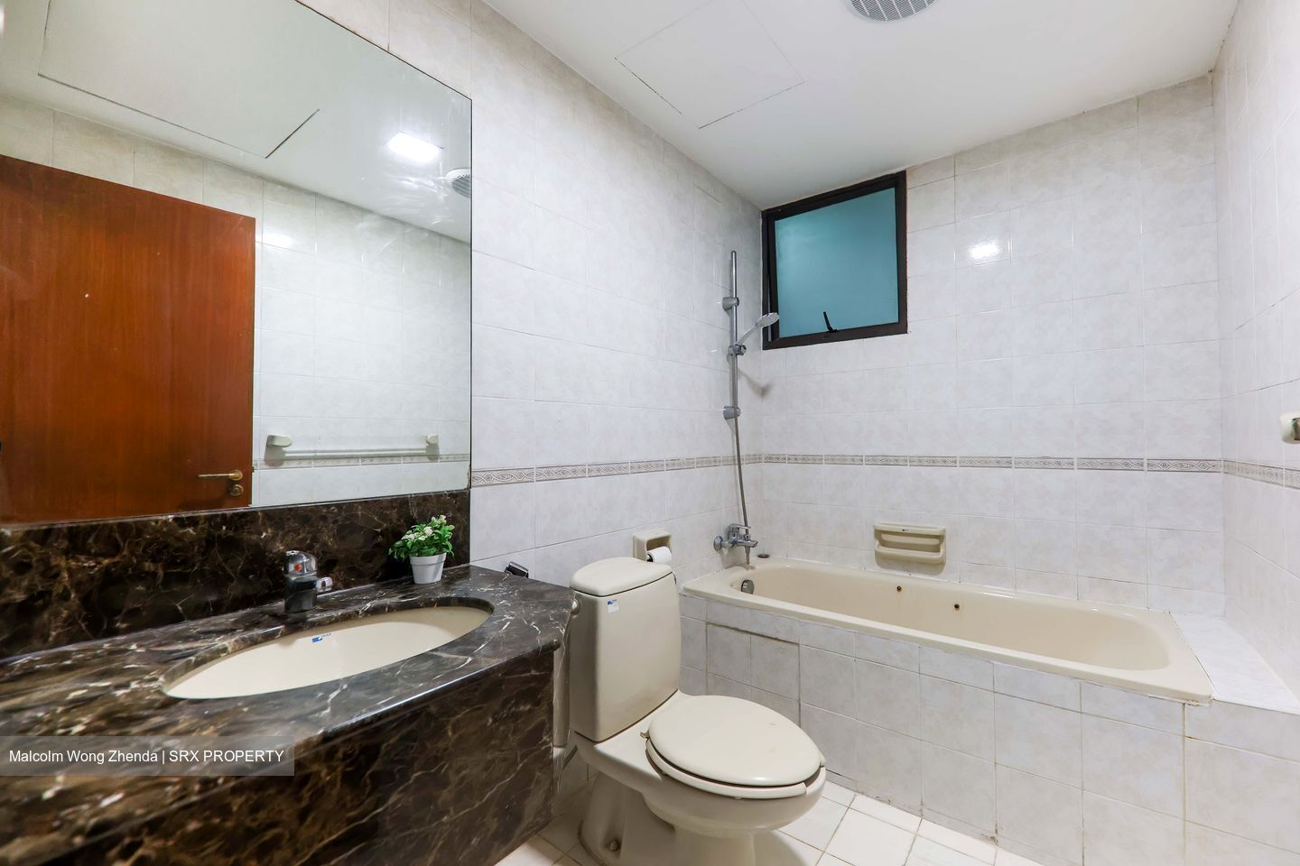Parc Oasis (D22), Condominium #568192881